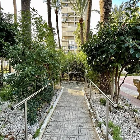 Torre Yago Seafront Levante 베니돔